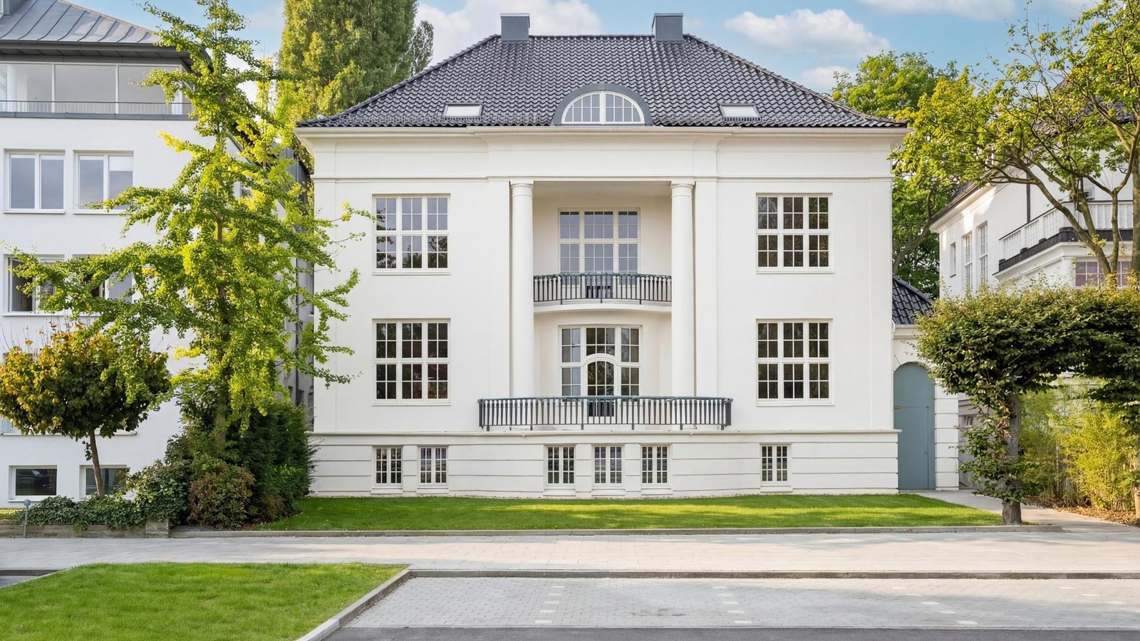 Hier-feierte-Dieter-Bohlen-gern-Neue-Pl-ne-f-r-ehemaligen-Club-am-Alsterufer