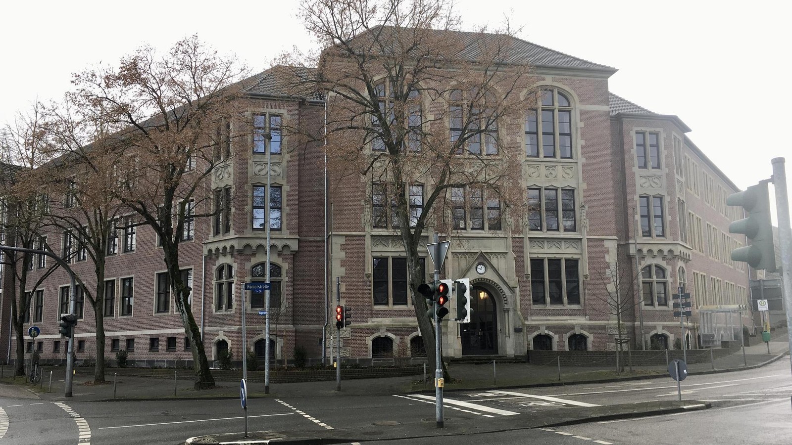 Teams-Unterricht-am-Montag-auch-in-Kleve-Ein-Schulleiter-berichtet