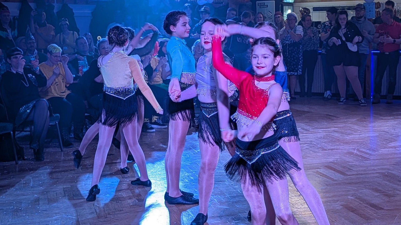 Der-Kyffh-userkreis-bald-wieder-fest-in-Narrenhand-Abendtermine-Umz-ge-Kinder-und-Seniorenfaschingsfeten-im-Ostkreis