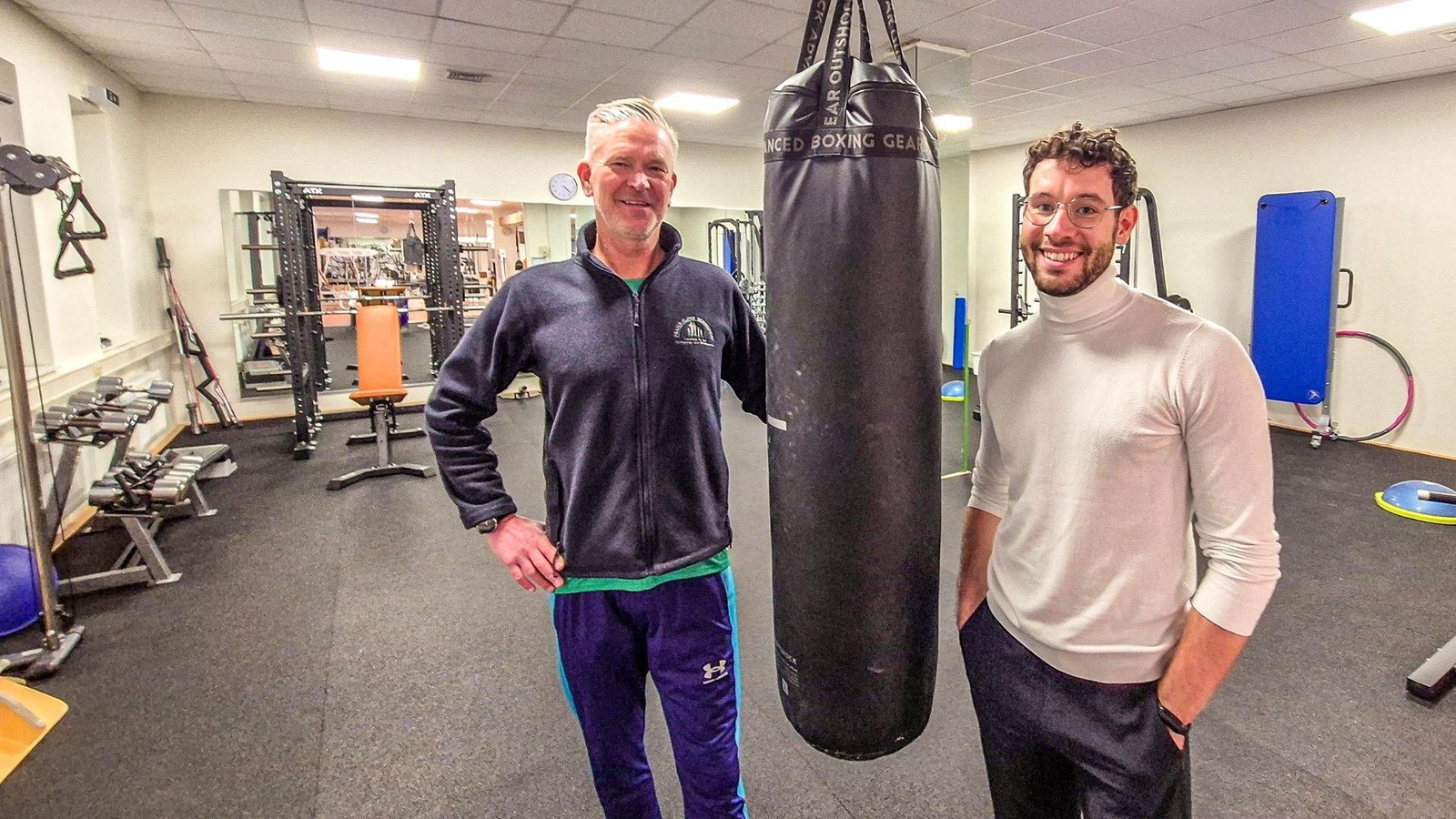 Neues-Fitnessstudio-in-der-Praxis-Klinik-Aktionspreis-zum-Start