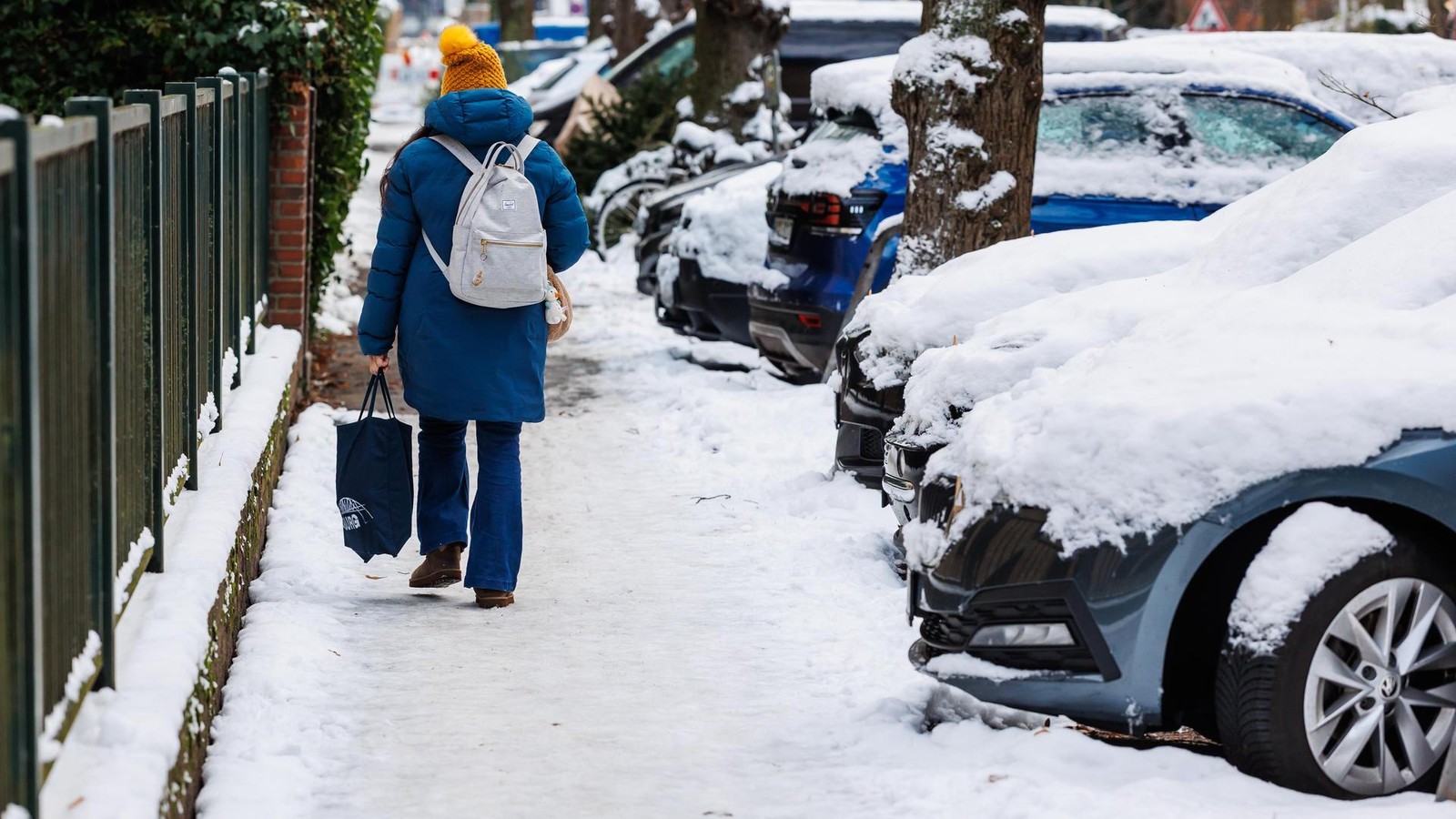 Vermieter-befreit-Gehweg-nicht-von-Schnee-welche-Rechte-Mieter-dann-haben