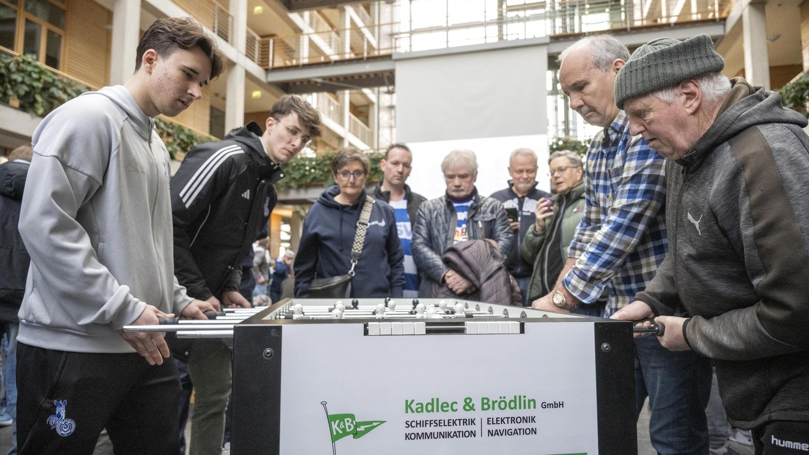 Ballk-nstler-am-Tisch-Wer-das-Kickerturnier-vom-MSV-Fanclub-Innenhafen-gewann