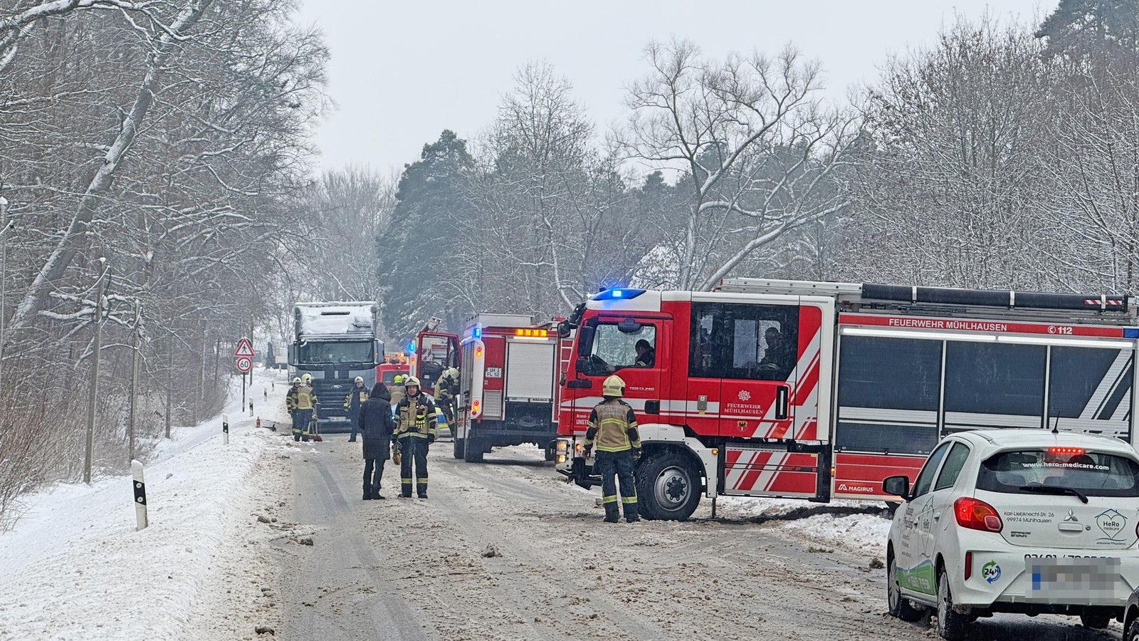 Lkw-Brand-bei-M-hlhausen-f-hrt-zu-Vollsperrung
