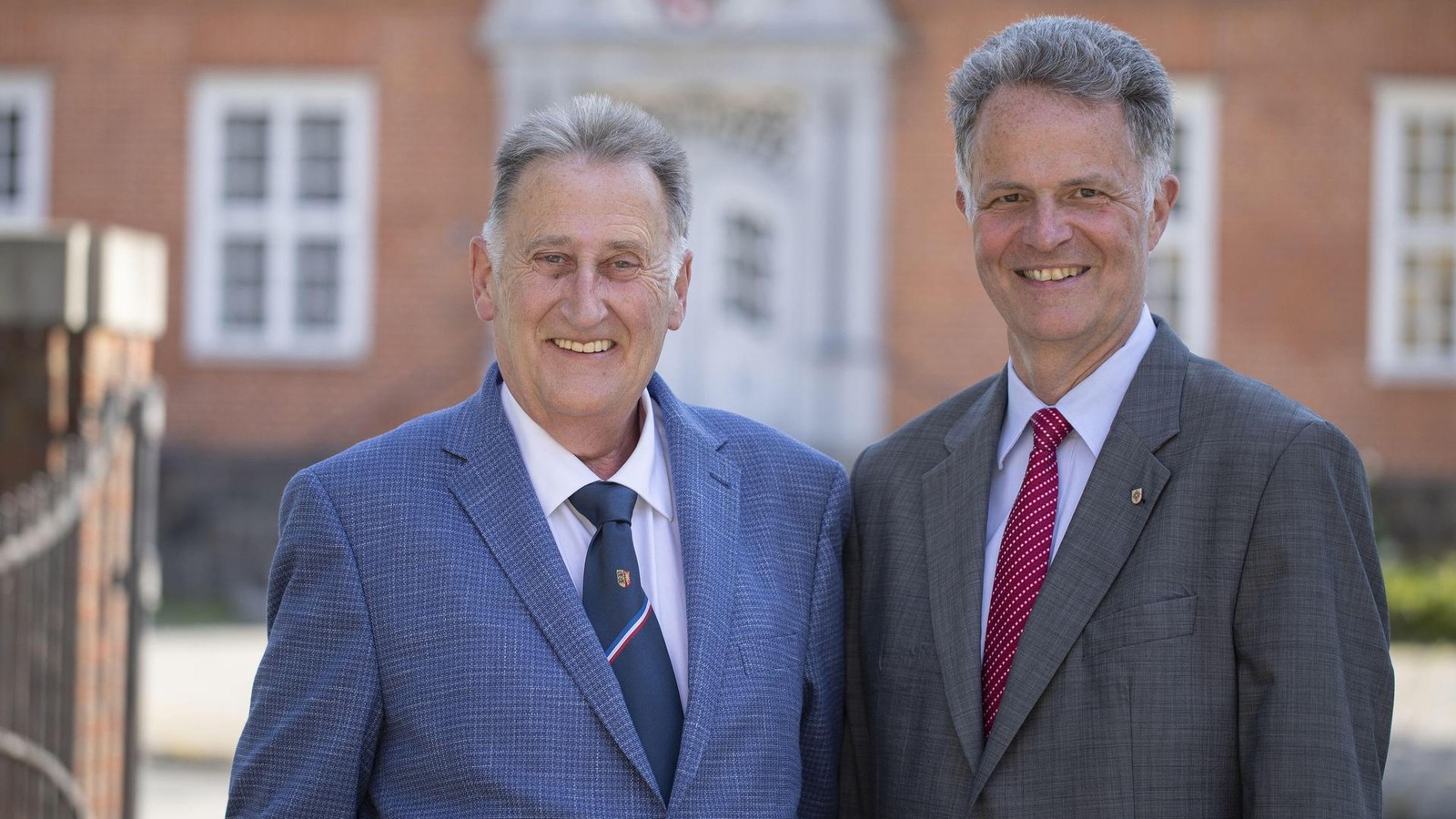 Wer-bekommt-den-12-000-Euro-Job-24-Bewerber-wollen-Landrat-werden