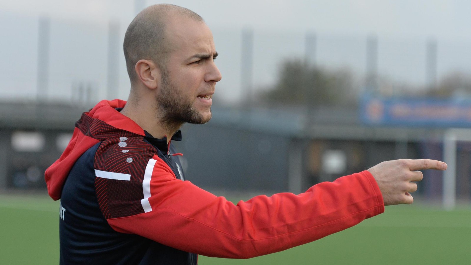 1-FC-Lintfort-Entwarnung-beim-Torh-ter-Operation-beim-Mittelst-rmer