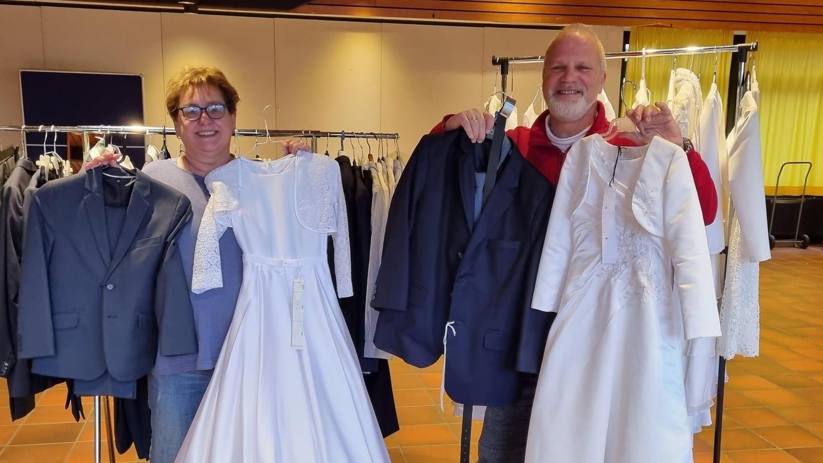 Hier-gibt-es-g-nstig-gebrauchte-Kleidung-f-r-die-Kommunion-in-Heiligenhaus