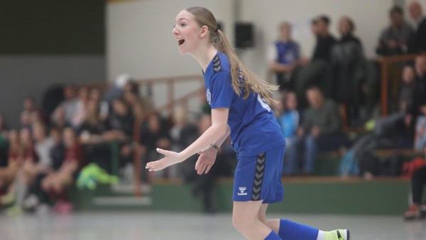 Frauenfußball in Sickte: Das sind die Top 50-Bilder vom Doppel-Hallenturnier