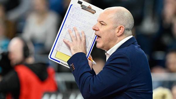 „Fehlt an Konstanz und Stabilität“: BR Volleys trennen sich von Trainer Joel Banks