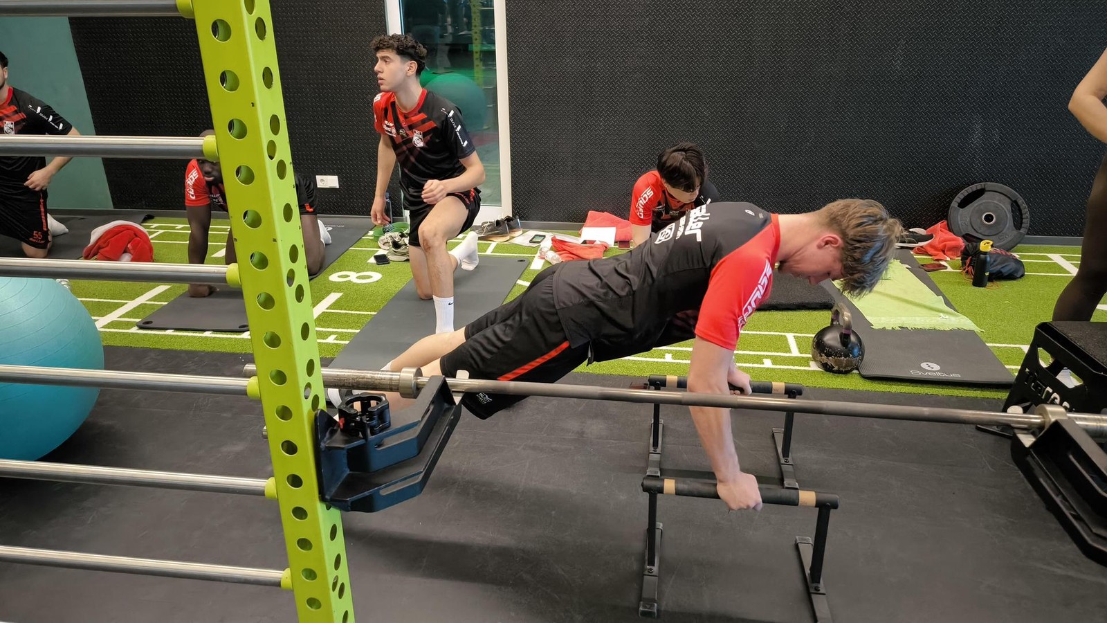 Wettbewerbsnachteil-gegen-ber-Jena-Das-sagt-Rot-Wei-Erfurts-Trainer