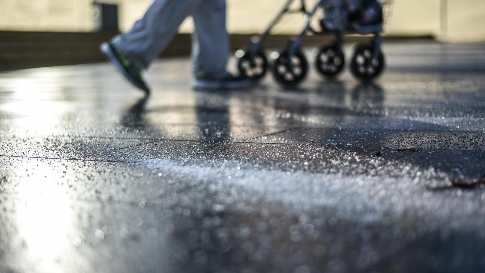 Br-che-Prellungen-Frakturen-Das-ist-die-Bilanz-des-Glatteises-in-Gera