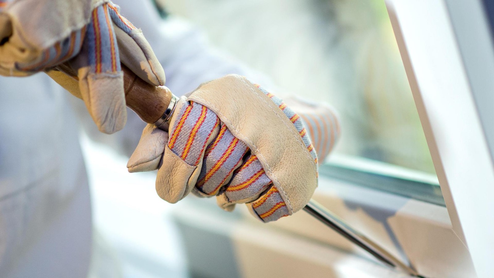 Einbruch-in-einer-Arnst-dter-Gartenanlage