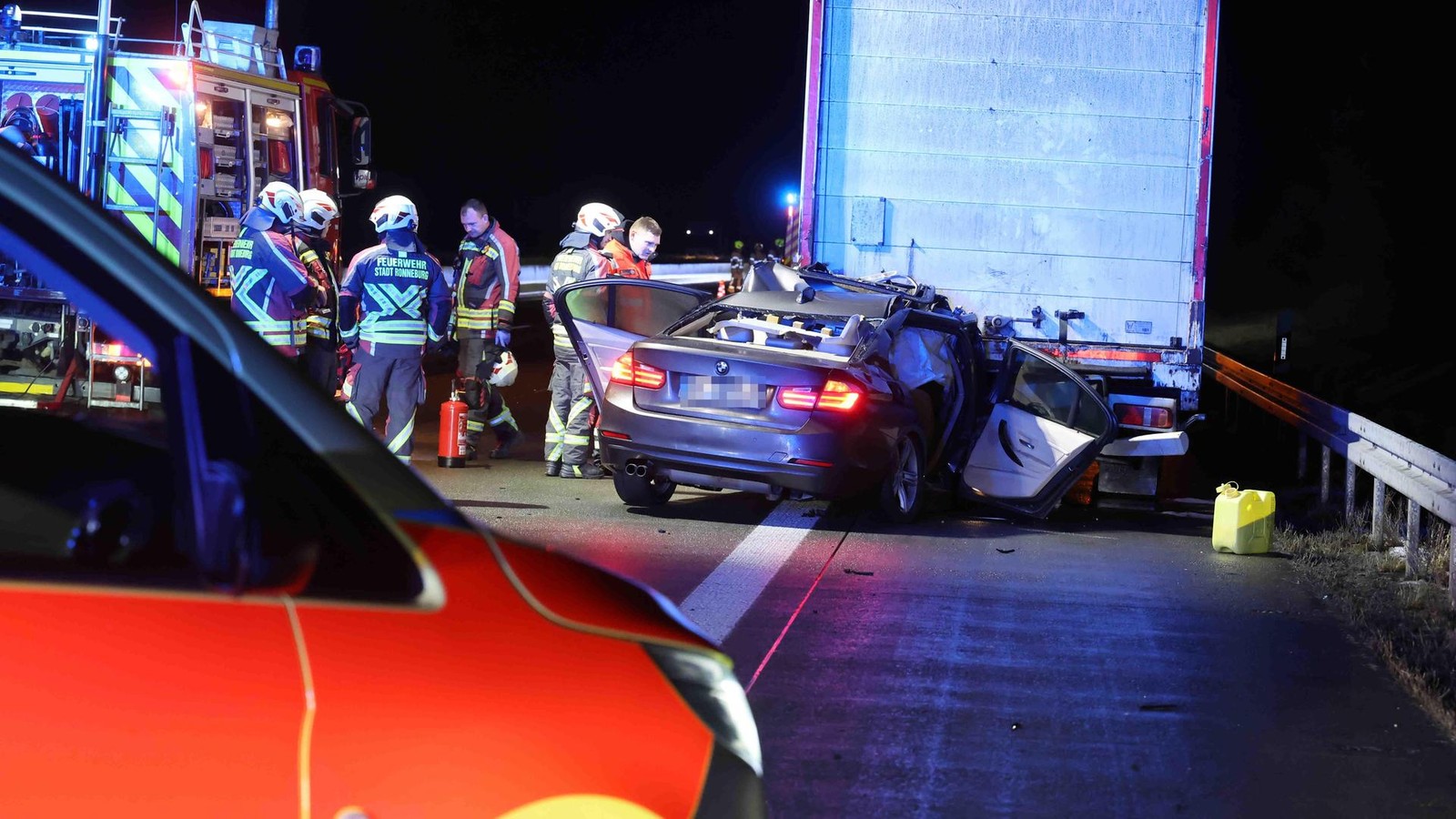 Schwerer-Unfall-auf-A4-bei-Gera-Autobahn-gesperrt