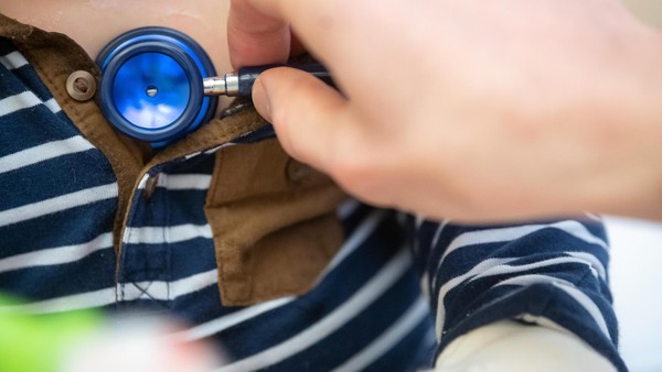 Grippewelle in Berlin: Kinderklinik „bis aufs letzte Bett gefüllt“