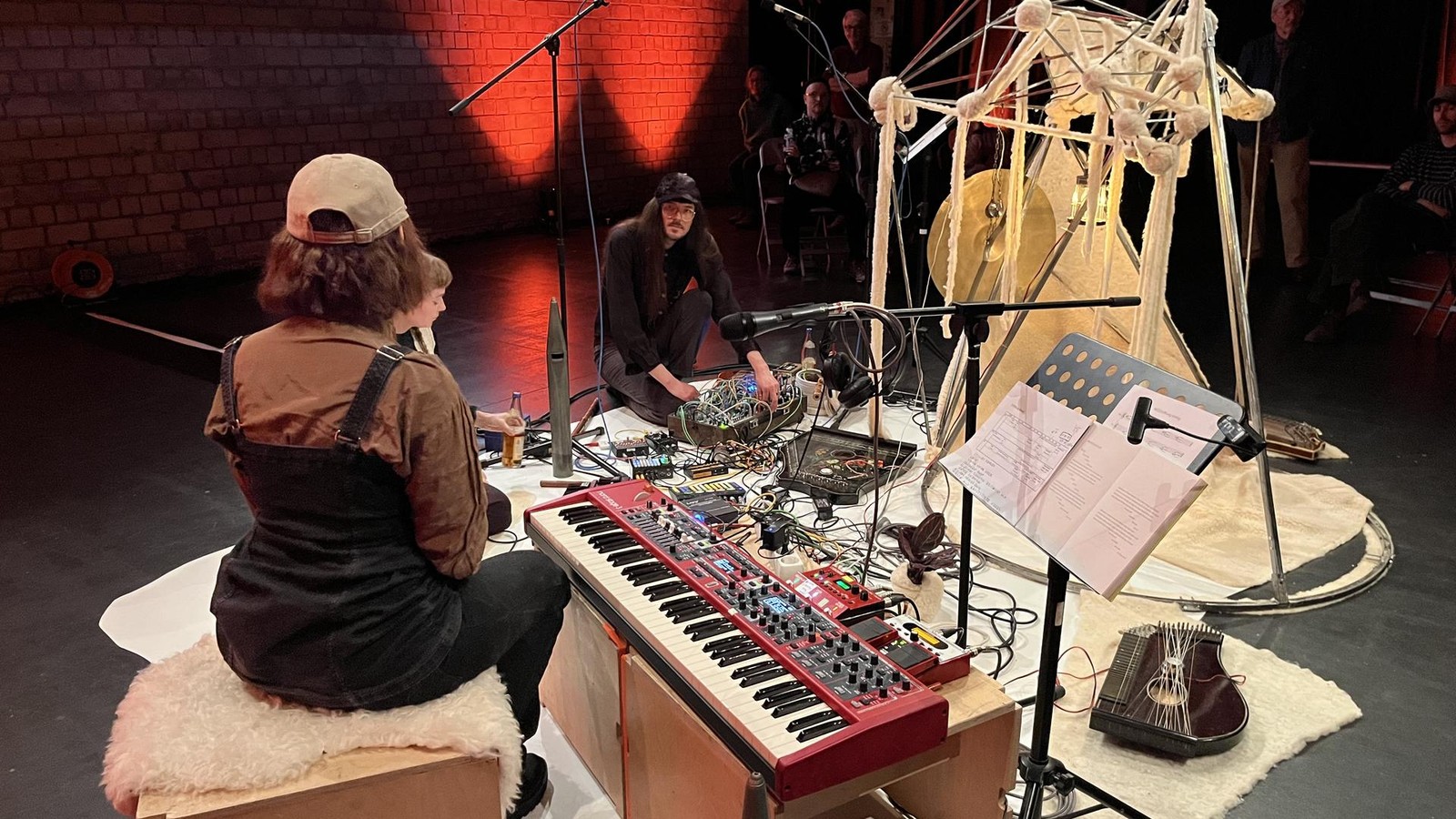 Festivaler-ffnung-auf-Kampnagel-Ist-das-jetzt-ein-Konzert-oder-was-