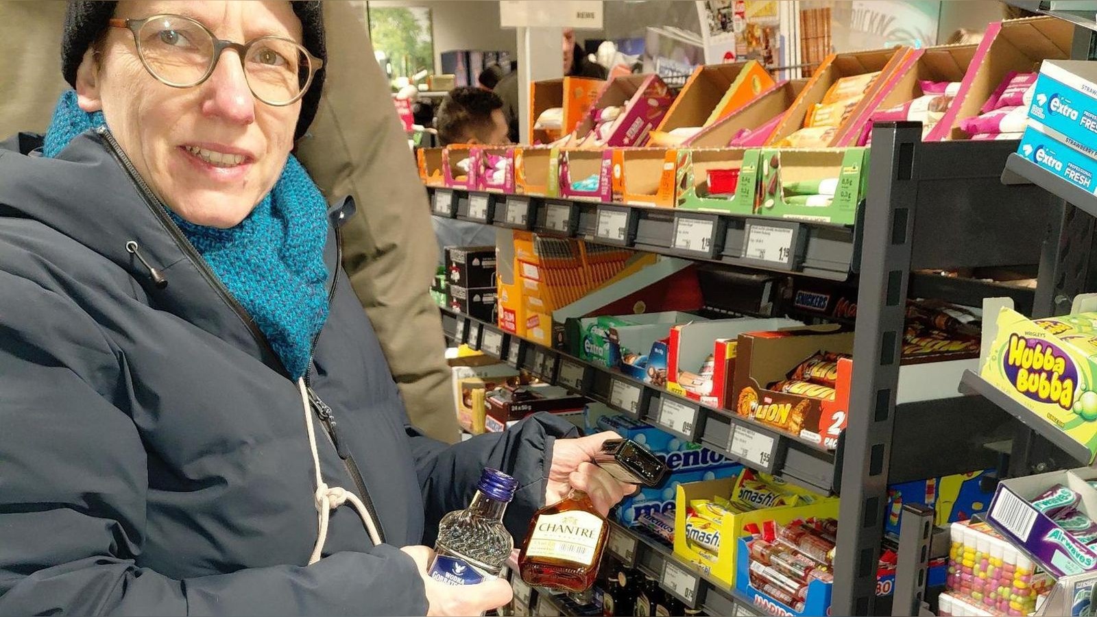 Alkoholfreie-Kassen-in-Hamburg-Politik-will-kleine-Schnapsflaschen-verbannen