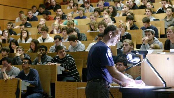 Hamburger Unis in der Kritik: Löhne zu spät ausgezahlt