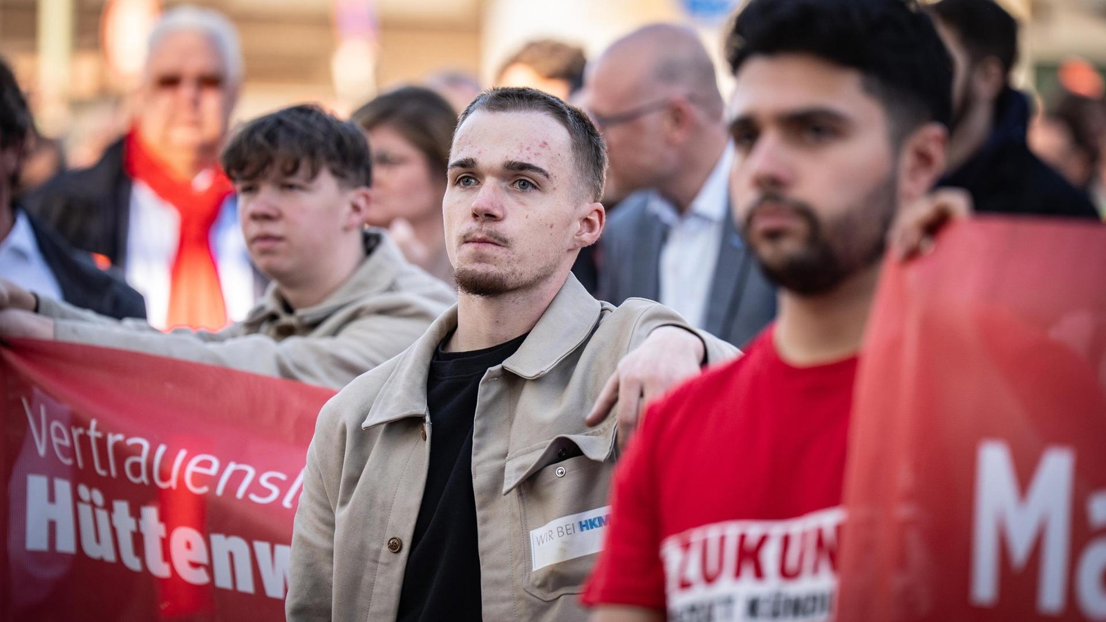 Warnstreik-bei-HKM-Das-fordert-die-IG-Metall-f-r-m-gliche-Abfindungen