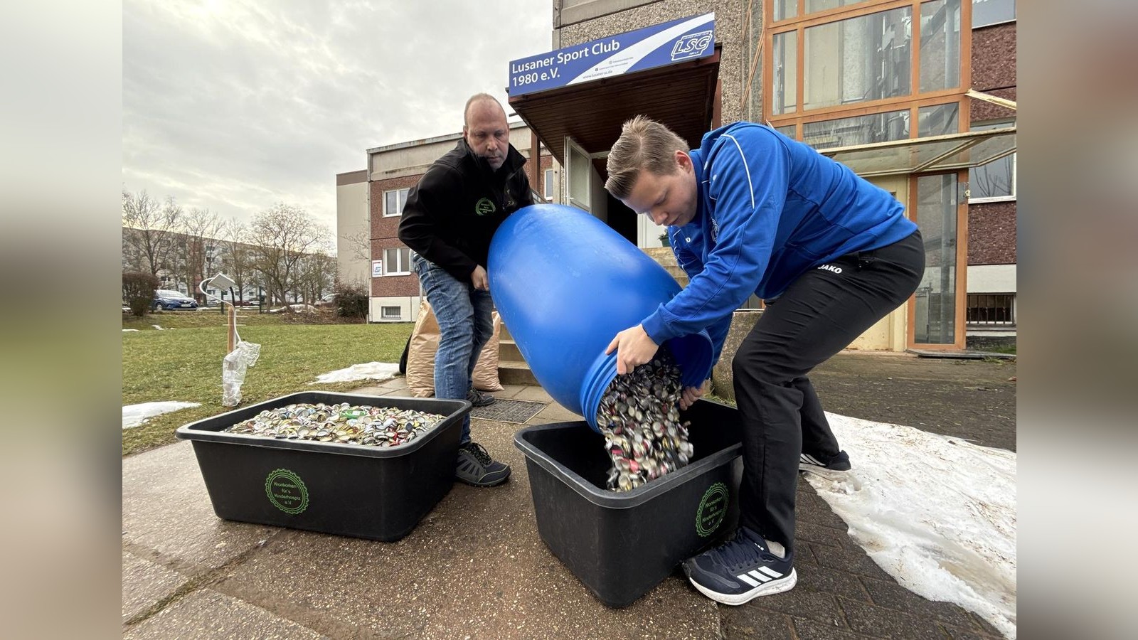 -Ehrenhaft-Geraer-Sportverein-sammelt-trotz-eigener-Not-f-r-todkranke-Kinder