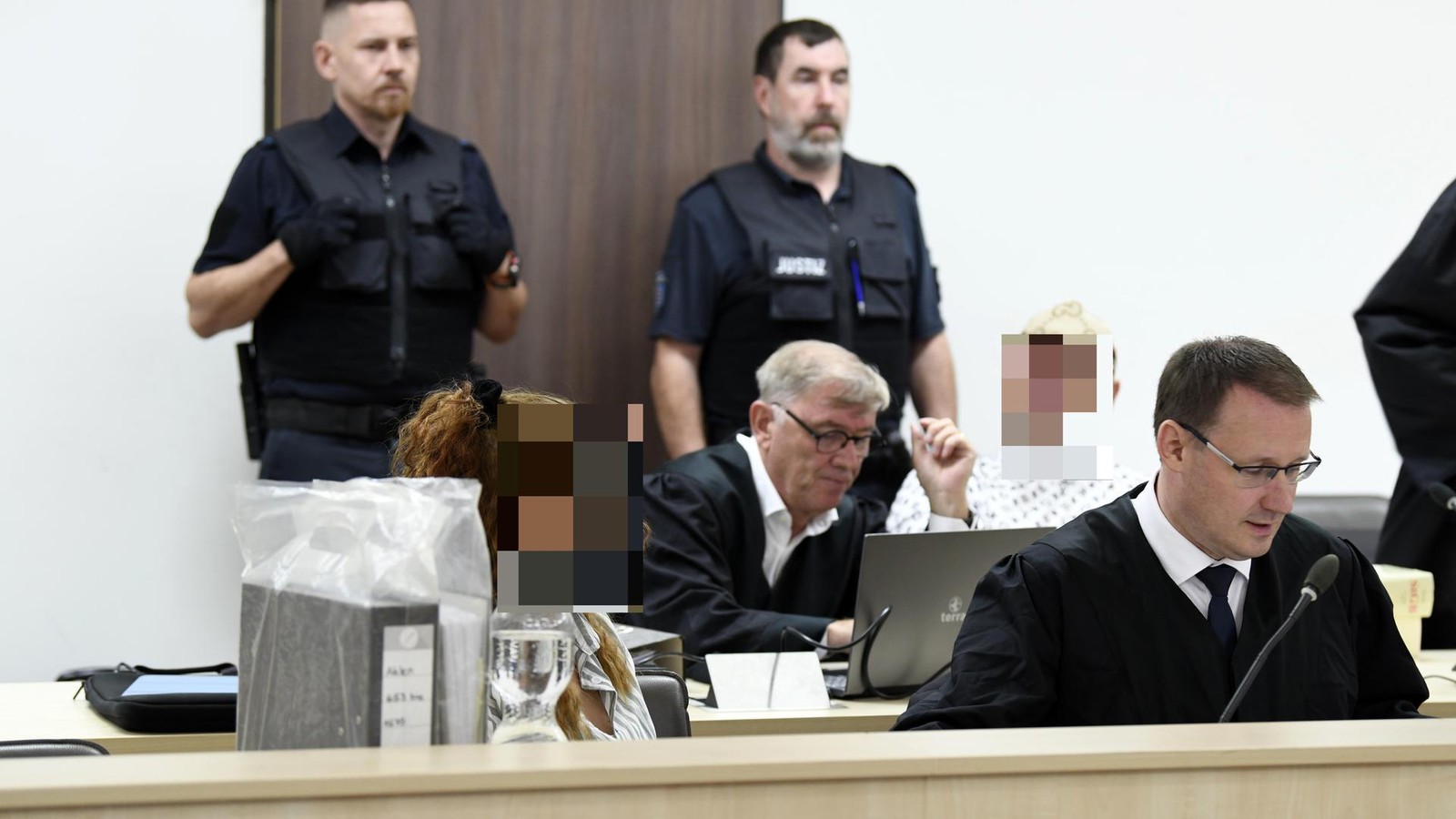 Folter-auf-Nordfriedhof-Jena-Ein-Zeuge-ist-untergetaucht