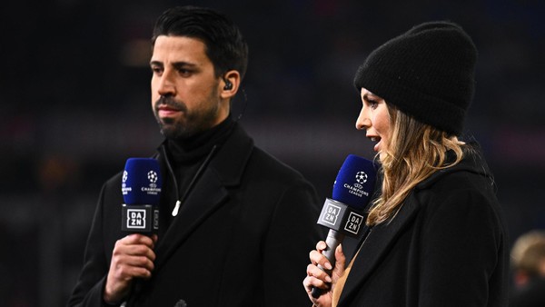 Neben Thomas Müller und Mats Hummels: Sie moderiert die Fußball-WM 2026