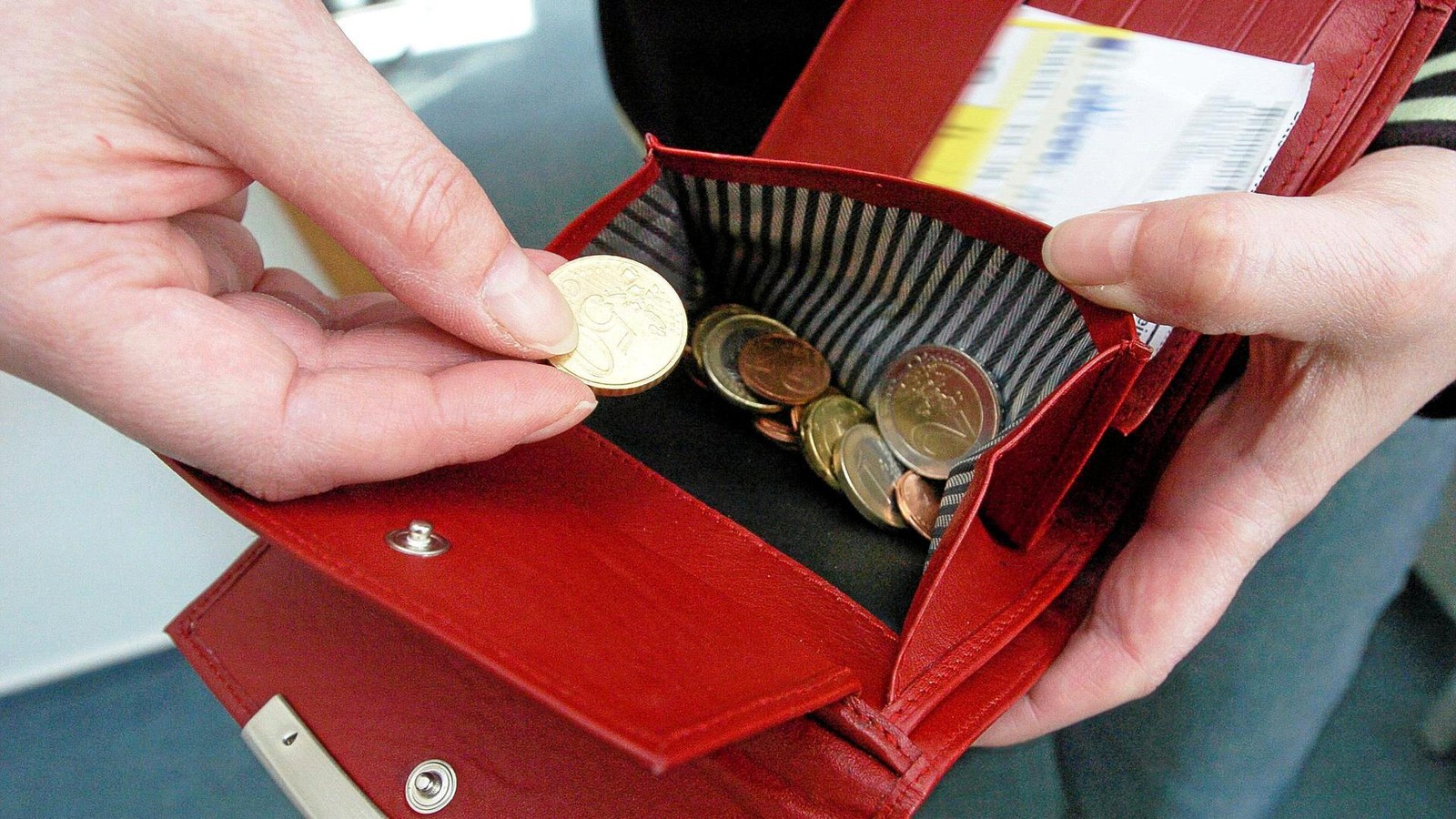 Mieterin-schuldet-einer-Stadt-im-Saale-Orla-Kreis-20-000-Euro