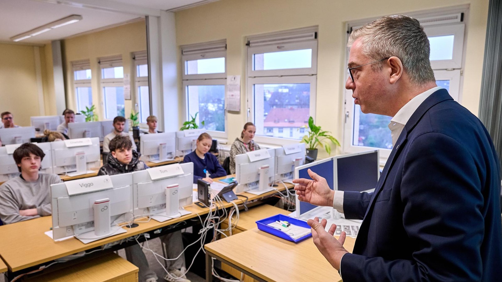 Finanzamt-macht-s-m-glich-Warum-Sch-ler-Steuern-pl-tzlich-spannend-finden