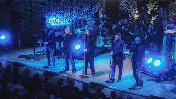 Prinzen in Elbphilharmonie: Feinste Satire auf uns Menschen, manchmal bitterböse