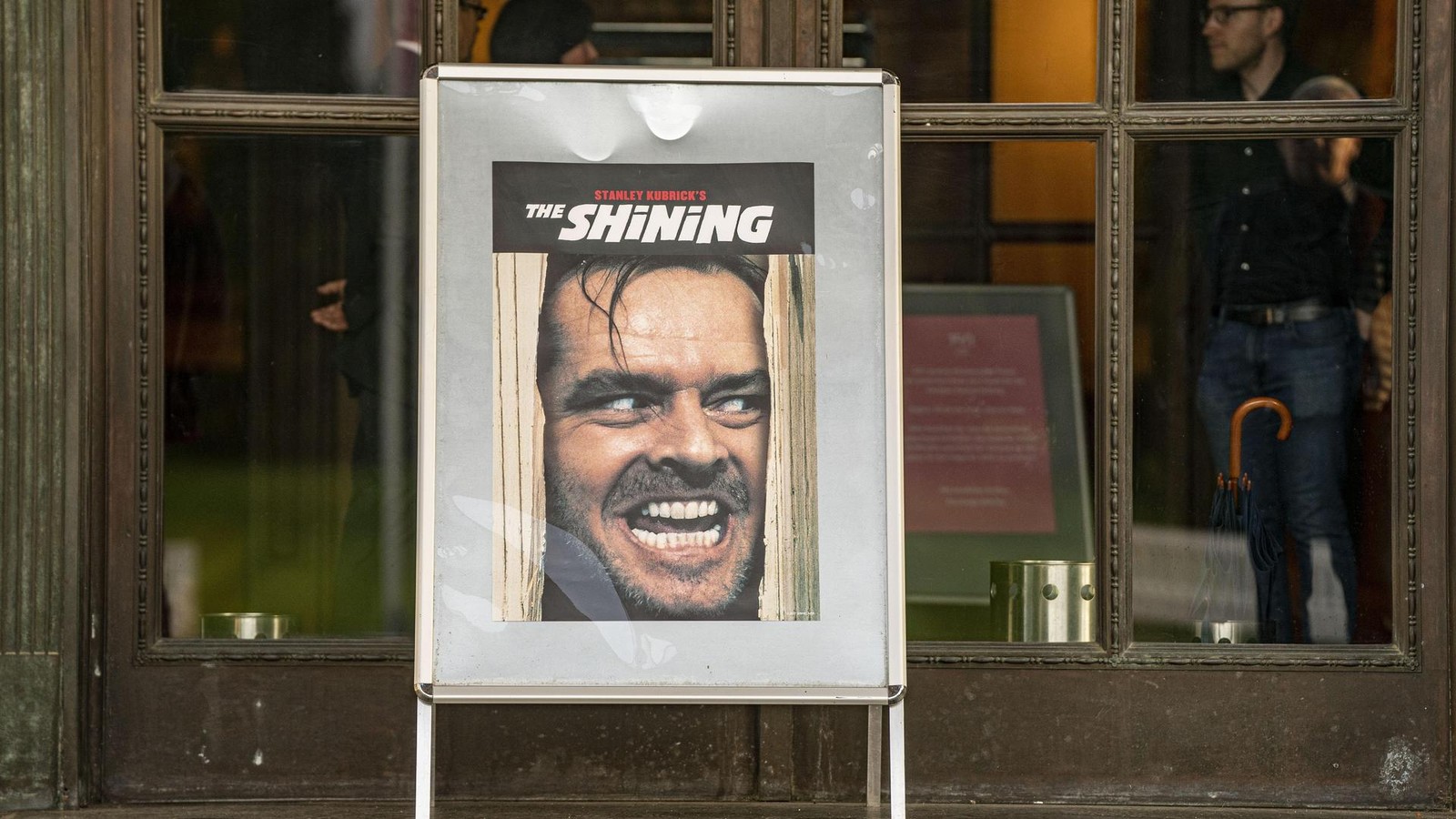 Krimi-und-Horror-in-der-Villa-H-gel-Krupp-Wohnzimmer-wird-zum-Kinosaal