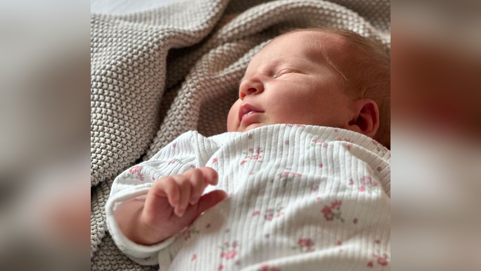 Geburt-in-Jena-Ich-habe-es-gerade-noch-rechtzeitig-in-die-Wanne-geschafft-