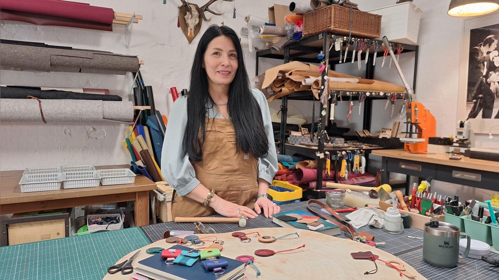 Leder-Drei-besondere-Manufakturen-vereinen-Tradition-und-Innovation