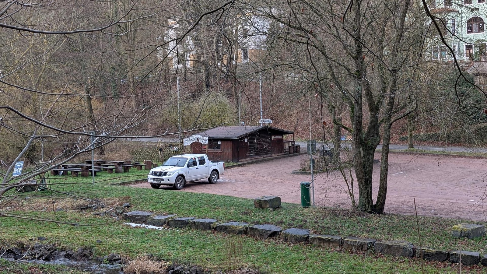 Schlussstrich-Abriss-der-bekannten-Bratwurst-H-tte-in-Eisenach-ist-eingel-utet