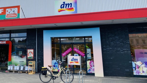 Ladendiebe stehlen Lufterfrischer in Duisburg – Duo ist der Polizei bekannt