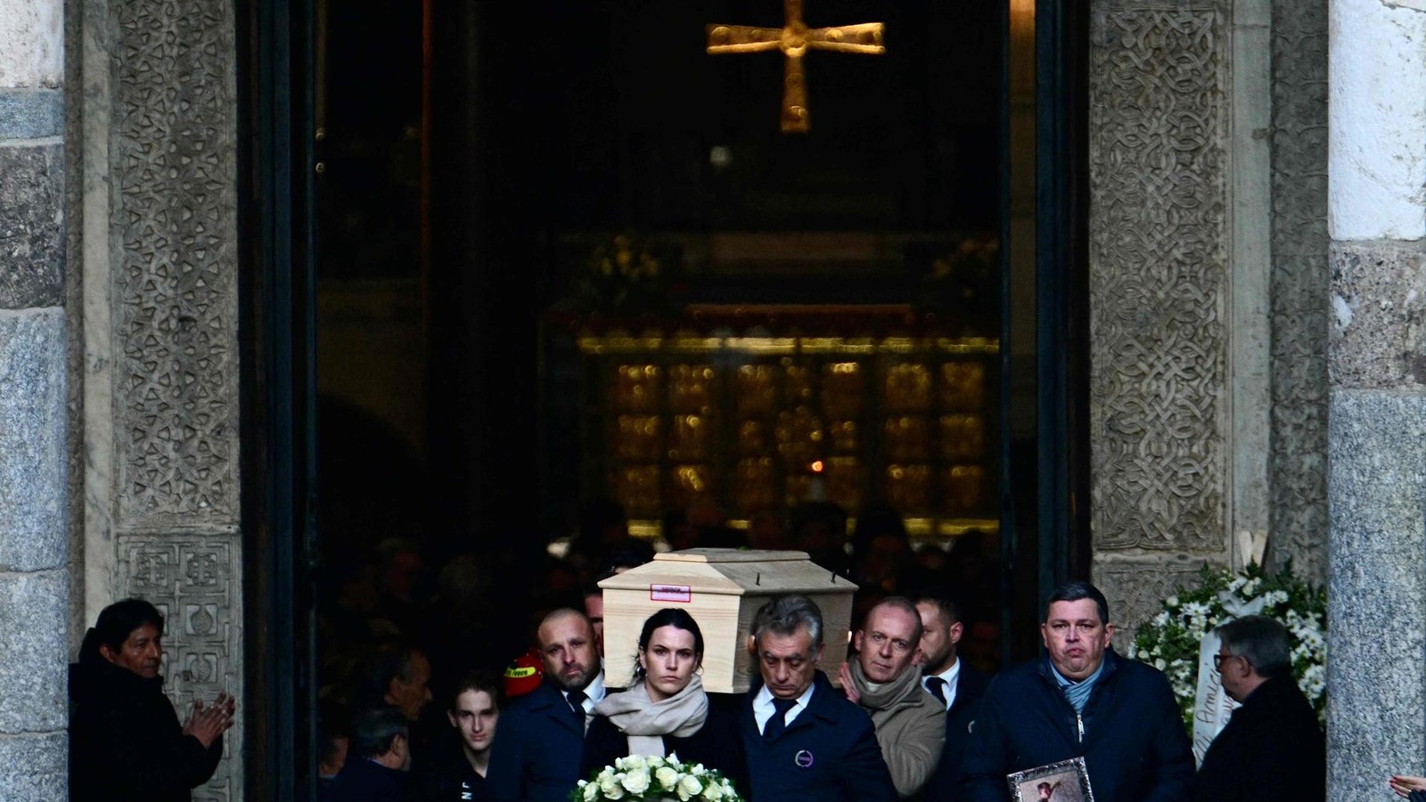 Crans-Montana-Sicherheitsm-ngel-in-Ungl-cks-Bar-bereits-seit-2018-bekannt