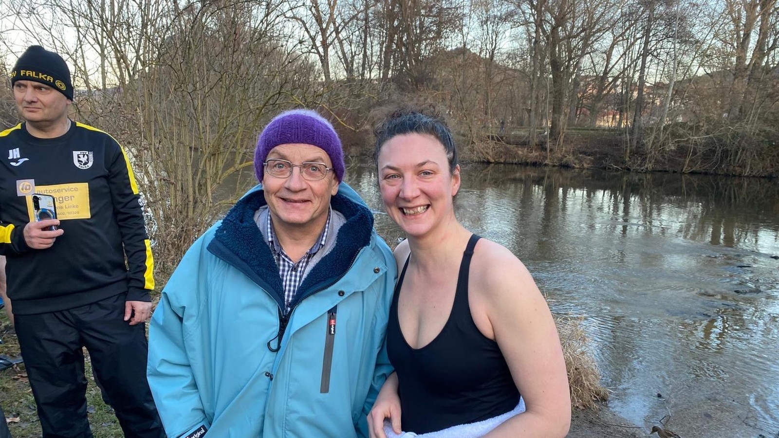 Komiker-Wigald-Boning-zum-Badeausflug-in-Jena-Wenn-man-Fan-ist-dann-muss-man-da-hin-