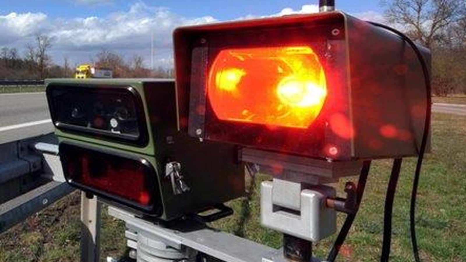 Achtung-Autofahrer-Die-Blitzer-im-Hochsauerlandkreis-vom-26-bis-30-Januar