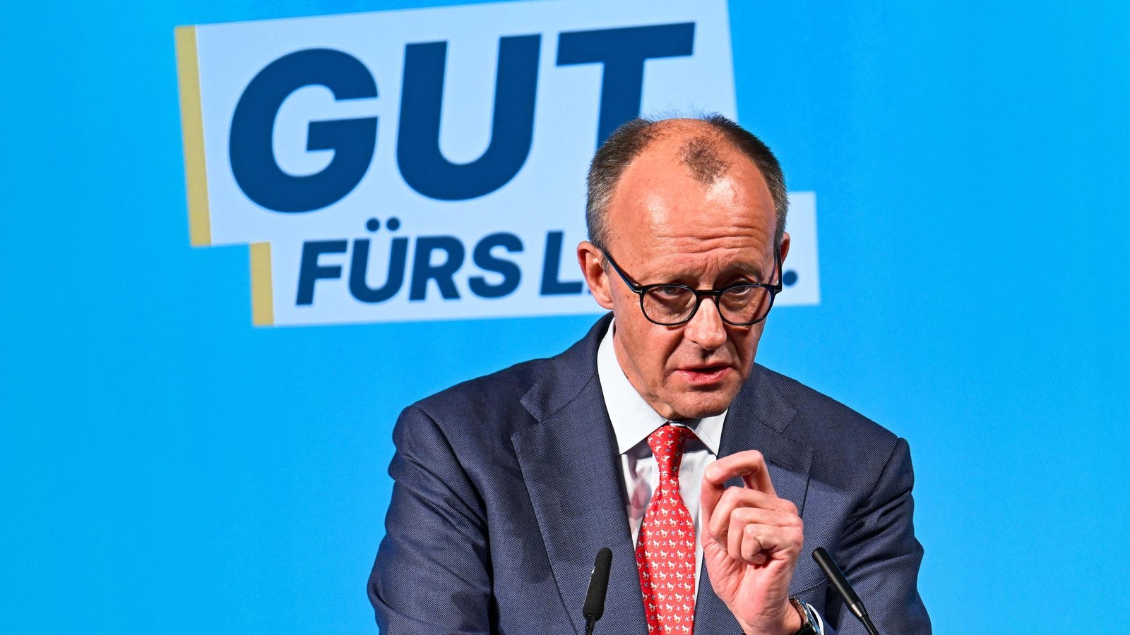 Zu-viele-Fehltage-Merz-r-ttelt-an-telefonischer-Krankschreibung