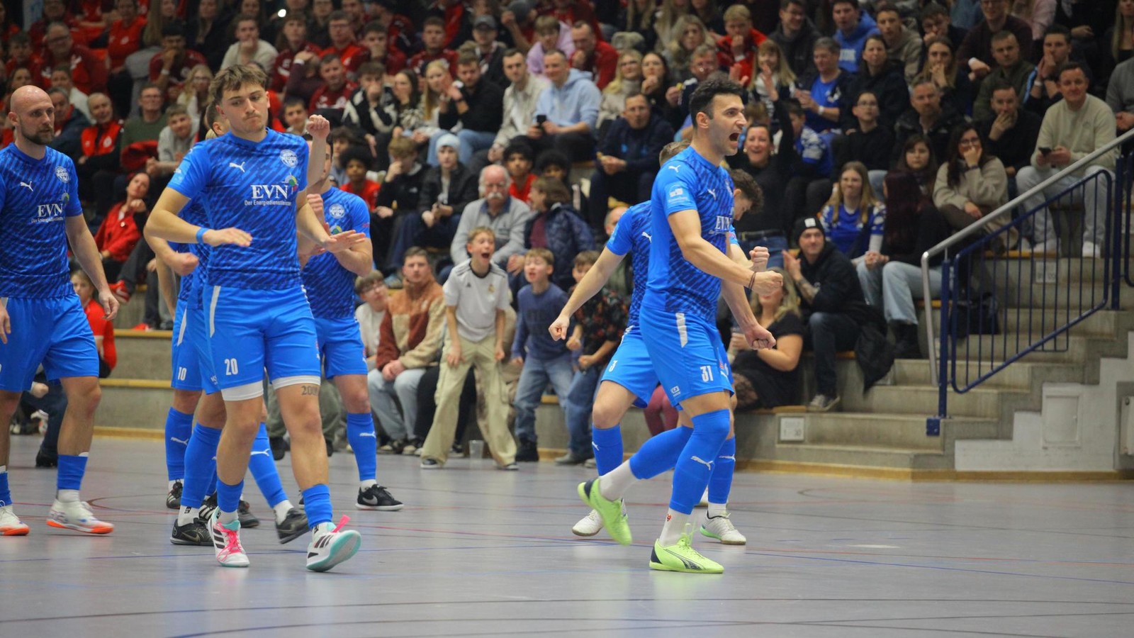 Der-Pott-bleibt-zu-Hause-Wacker-Nordhausen-schnappt-sich-vor-1600-Zuschauern-den-Turniersieg