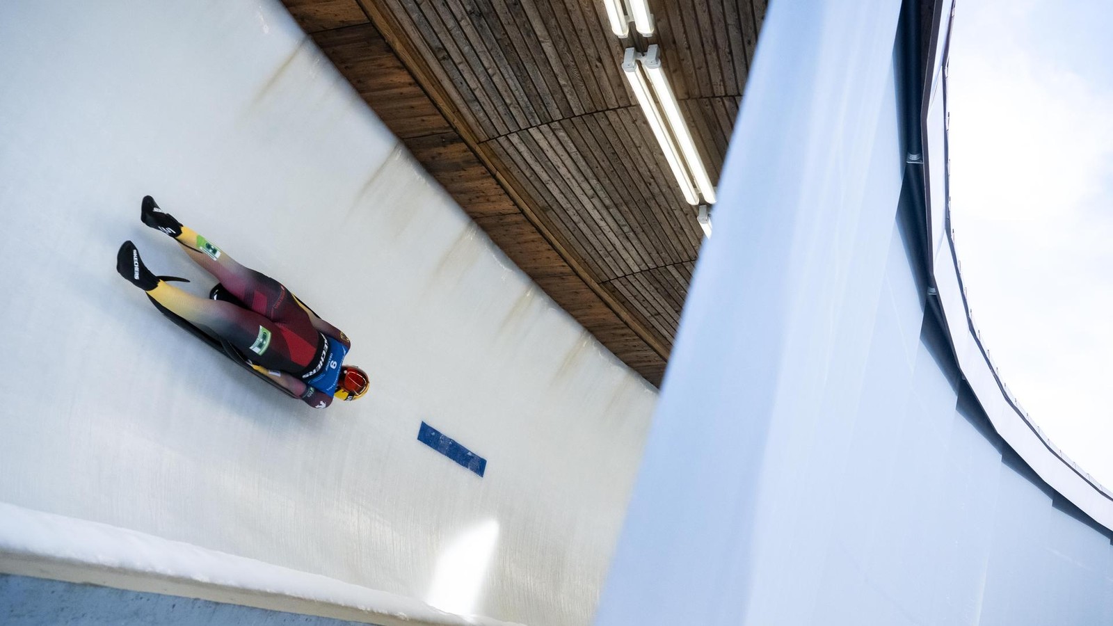 Fr-bel-sorgt-f-r-Th-ringer-Jubel-an-der-Rodelbahn