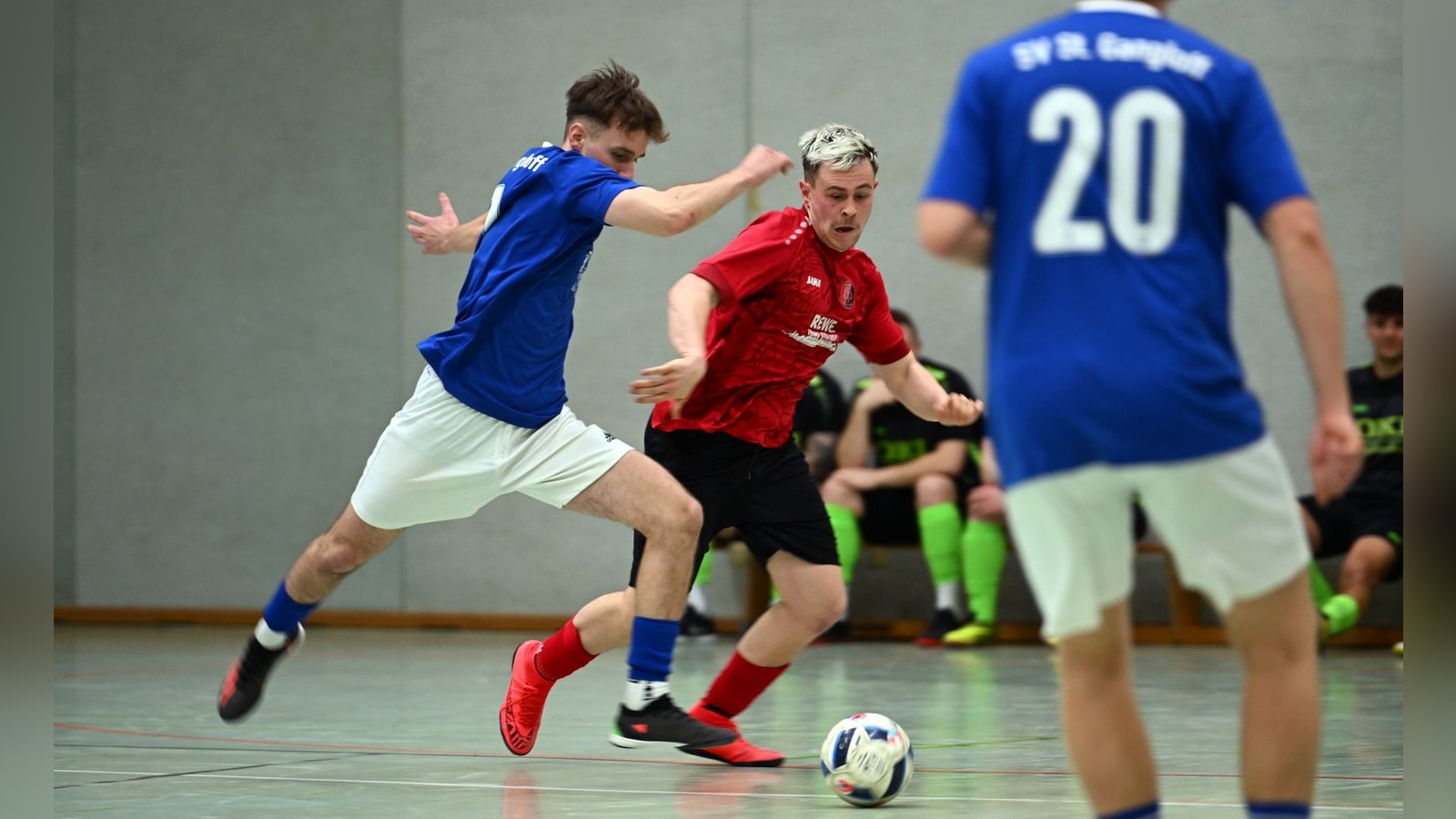 Die-ersten-beiden-Endrundenteilnehmer-zur-Hallenlandesmeisterschaft-stehen-fest