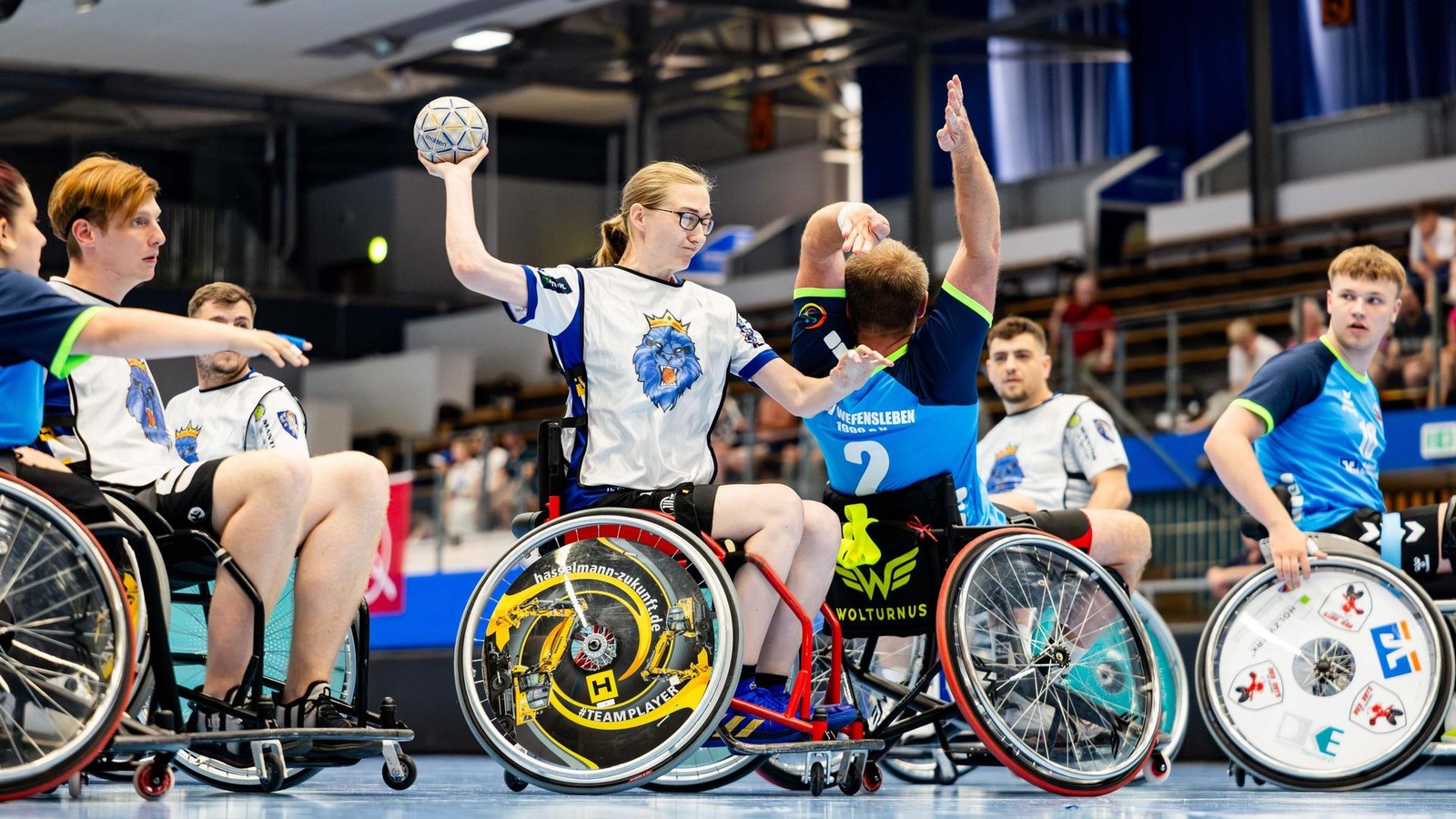 Rollstuhlhandball-w-chst-und-der-ThSV-Eisenach-ist-mittendrin