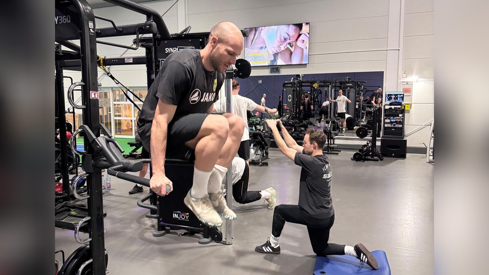 Gest-hlte-Muskeln-und-ein-Testspielsieg-f-r-den-FC-Einheit-Rudolstadt