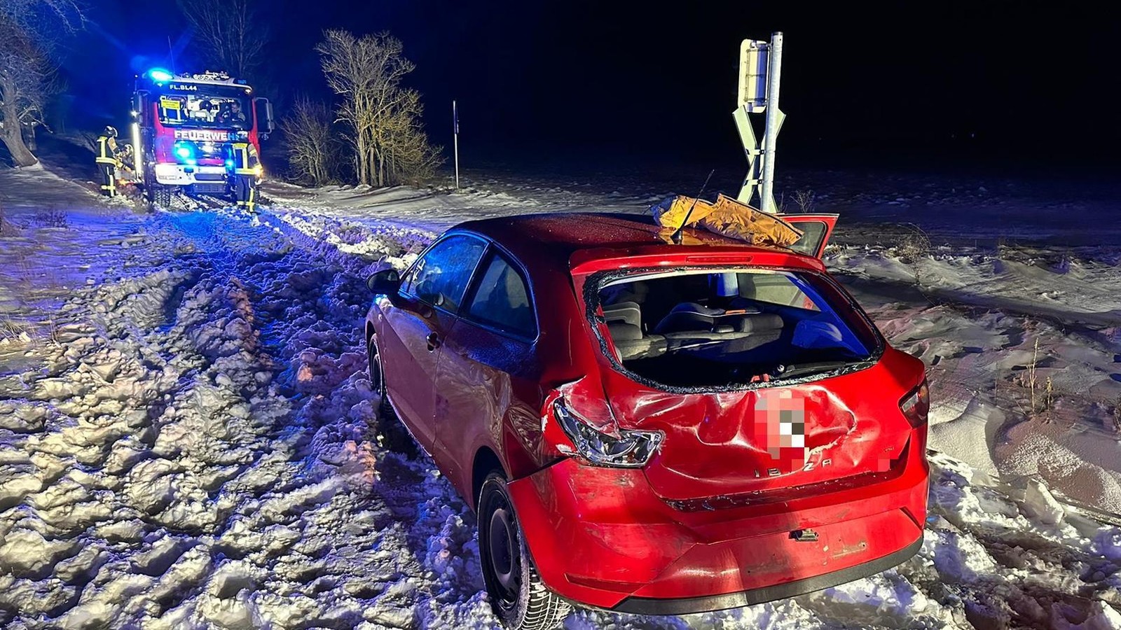 Glatte-Stra-en-im-Kreis-Greiz-zehn-Unf-lle-in-sieben-Stunden