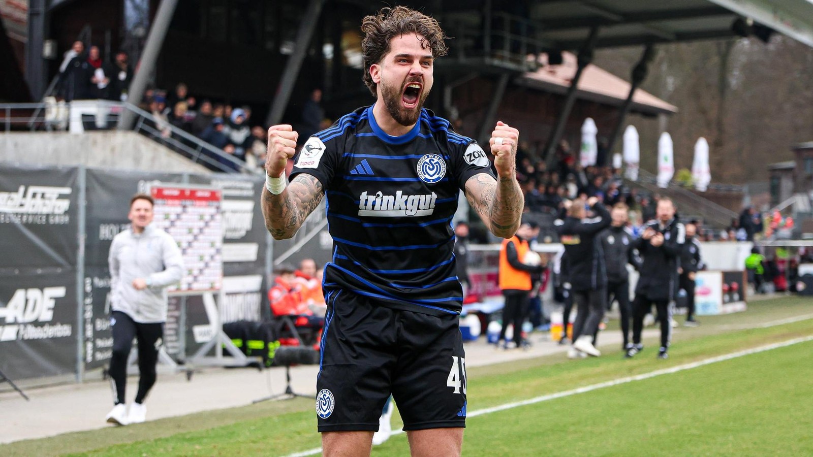 Streifendienst-1902-Tyger-Lobinger-tierisch-gut-MSV-Amateure-suchen-euch