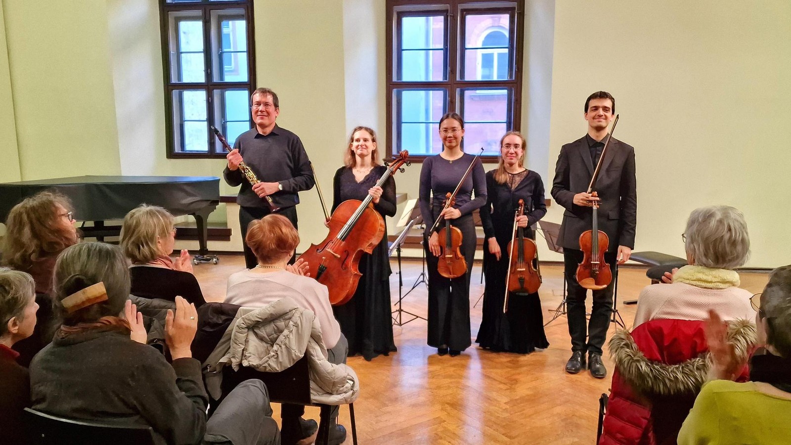 Fingerzeig-auf-sich-selbst-Jenaer-Philharmonie-spielt-Schostakowitsch-mit-einkomponierten-Initialen
