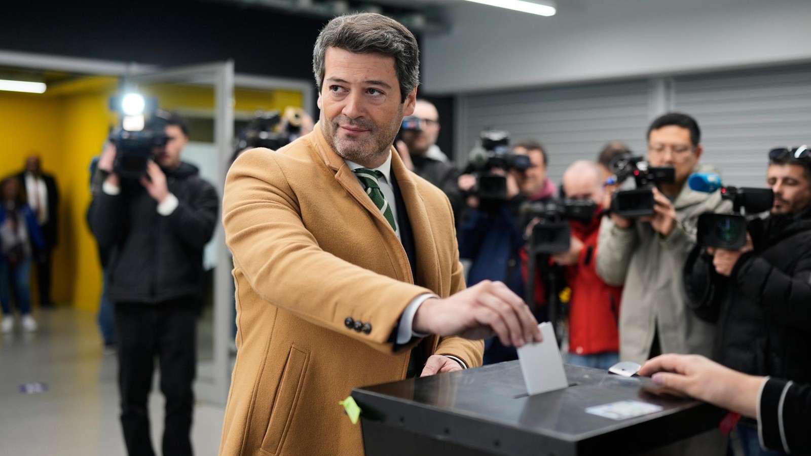 Pr-sidentschaftswahl-in-Portugal-Rechtspopulist-Ventura-auf-dem-Vormarsch