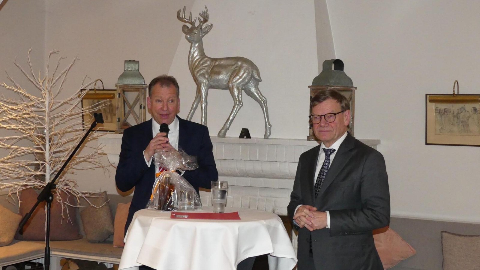 Au-enminister-in-der-Provinz-ein-Thema-spart-er-aus