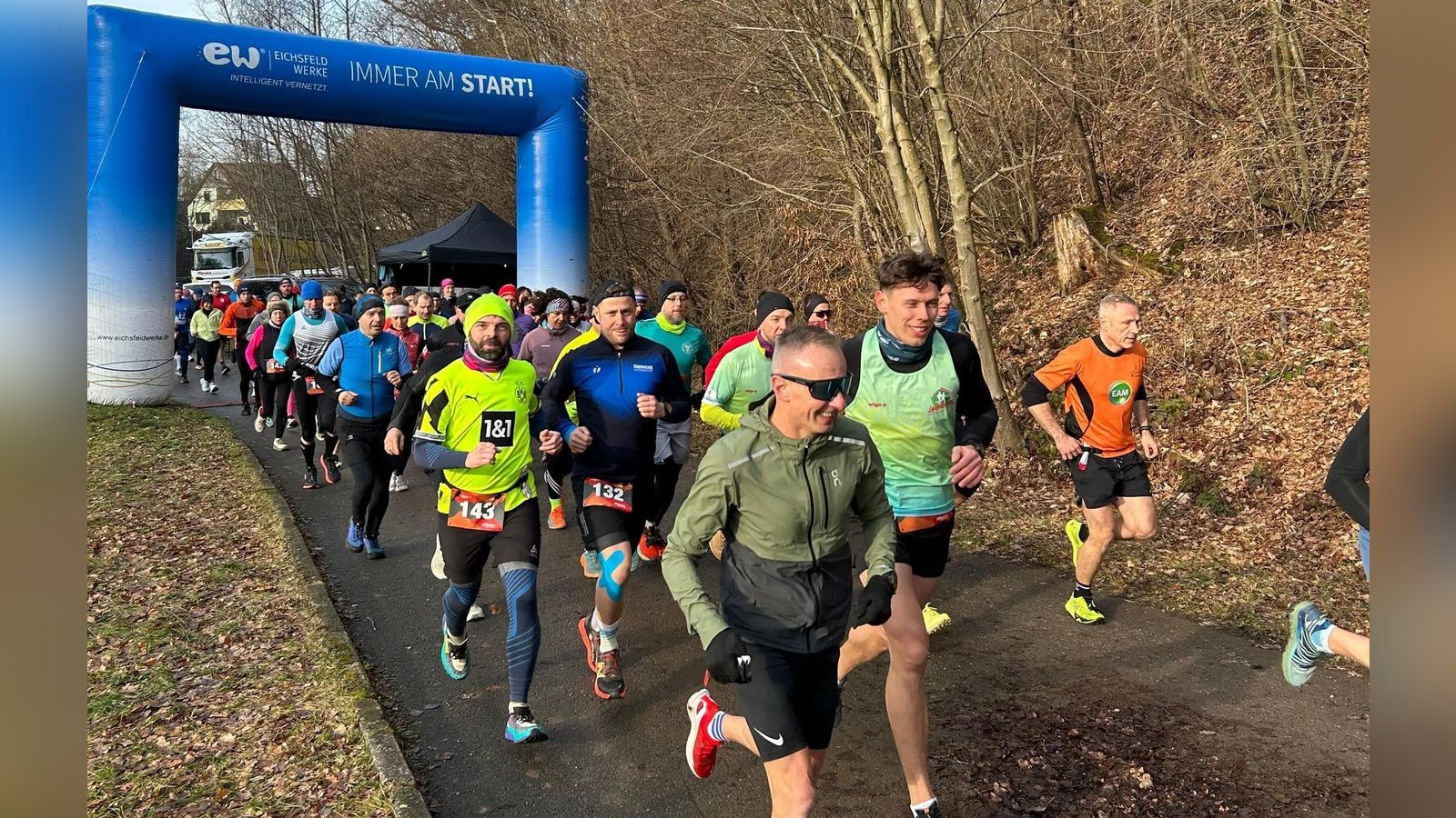 Irres-Tempo-14-J-hriger-h-ngt-in-Hundeshagen-alle-M-nner-ab