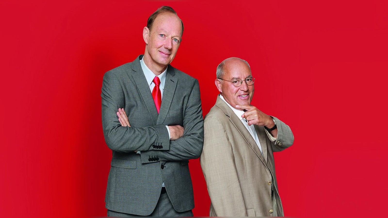 Gregor-Gysi-und-Martin-Sonneborn-treffen-sich-im-Kanzlerduell-der-Herzen-in-Gifhorn