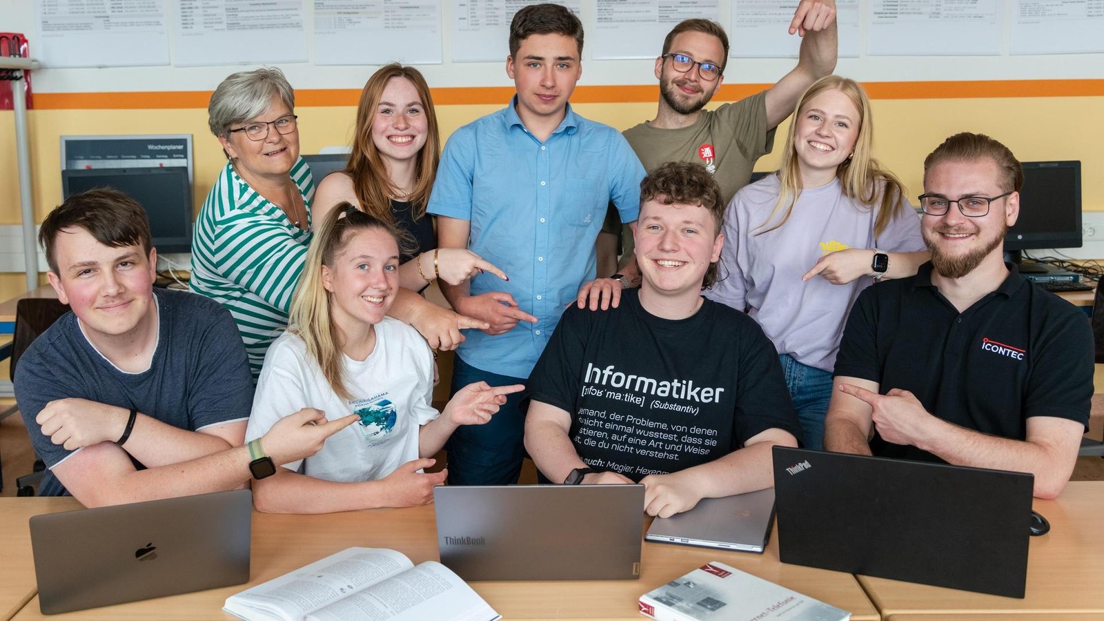 Elektrotechnik-oder-IT-Th-ringens-gr-te-Berufsschule-ffnet-ihre-T-ren