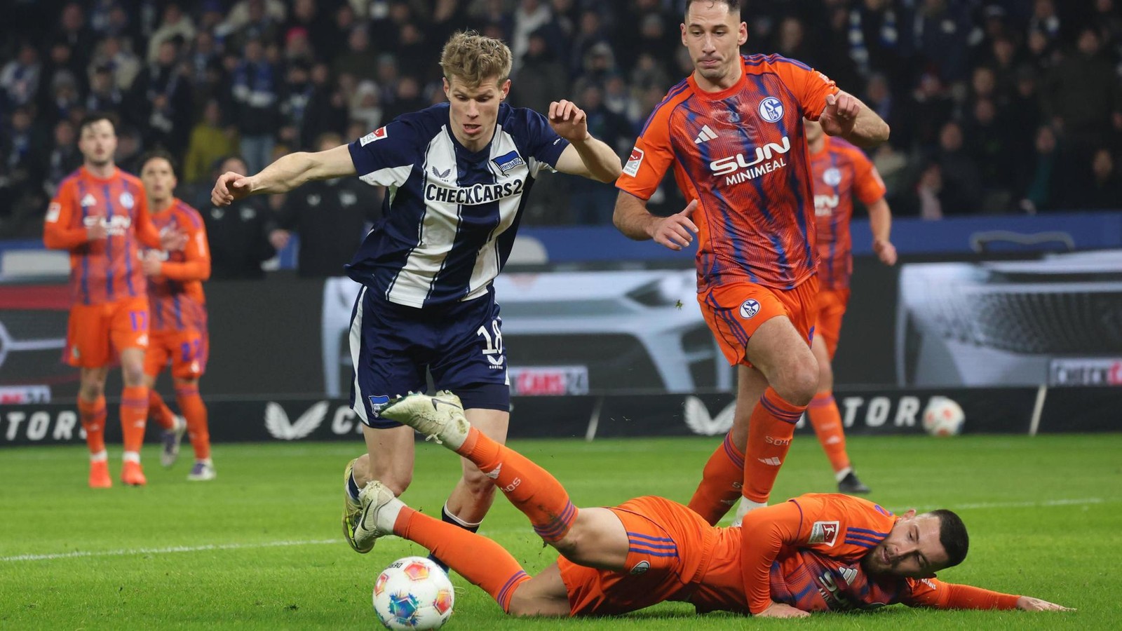 Im-Schneckenrennen-sendet-Hertha-BSC-eine-Kampfansage-an-die-Liga